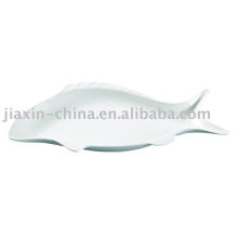 Placa de porcelana de forma de pescado de color blanco JX-40A